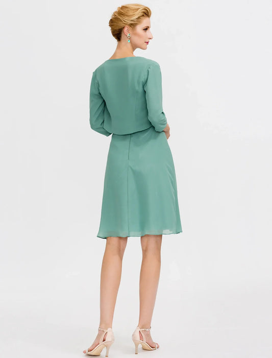 A-Line Mother of the Bride Dress Formal Elegant Two Piece Strap Short / Mini Chiffon Sleeveless yes with Pleats Beadin