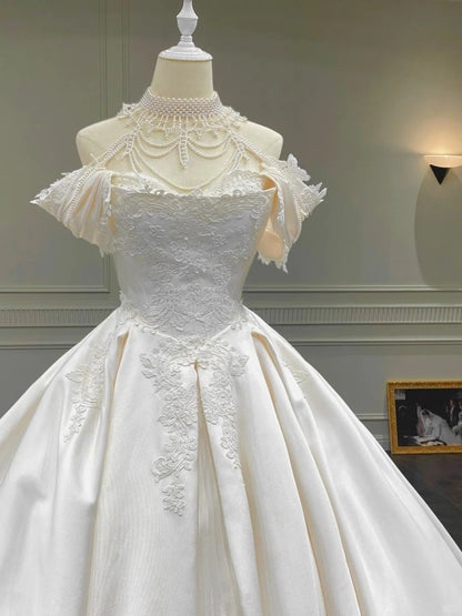 Vintage Palace Ivory Off-The-Shoulder Lace Embroidered Ball Gown Satin Wedding Dresses