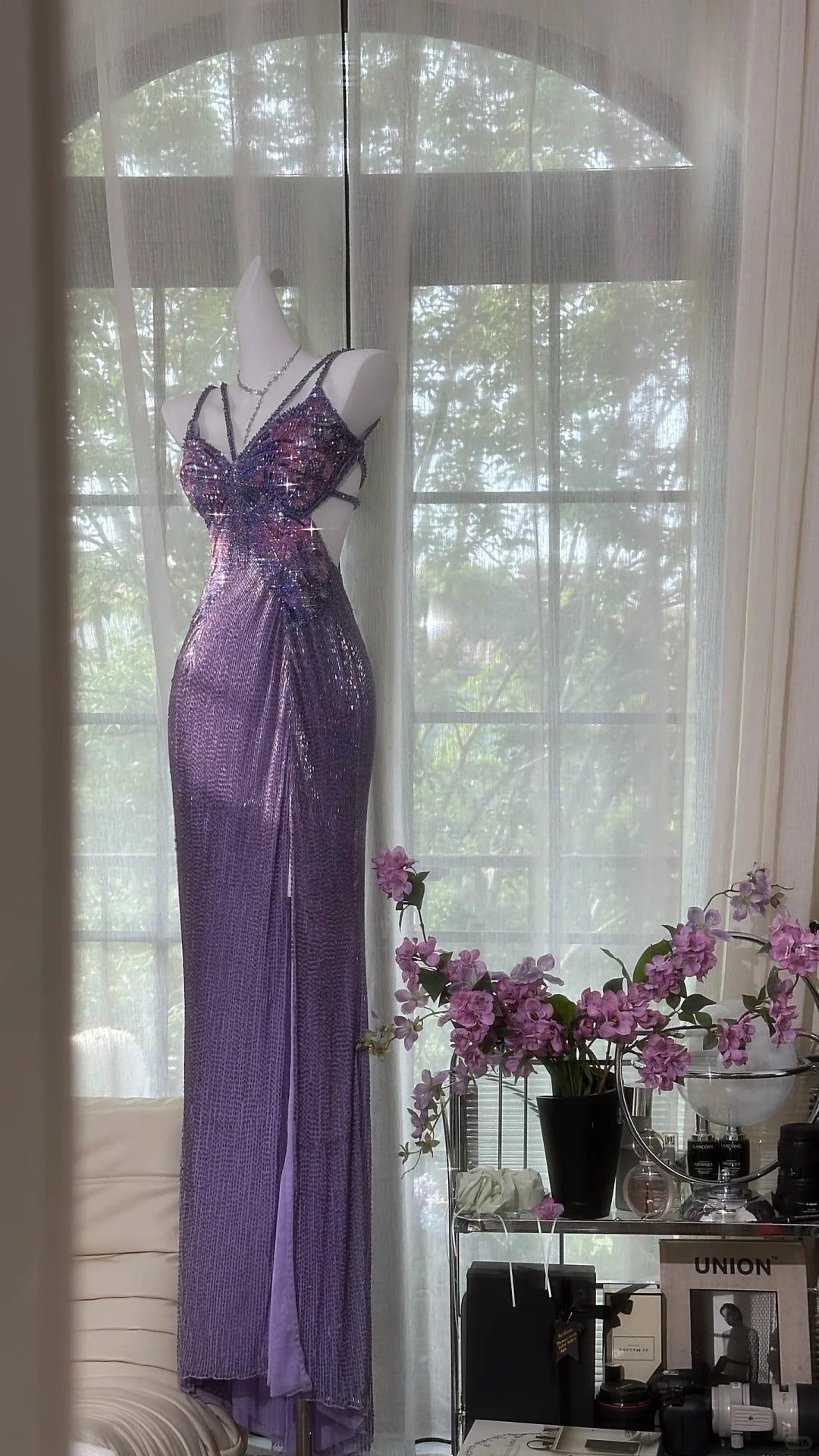 Vintage Purple Strap Chiffon Halter Back High Slit Beaded Prom Gowns Prom Dresses