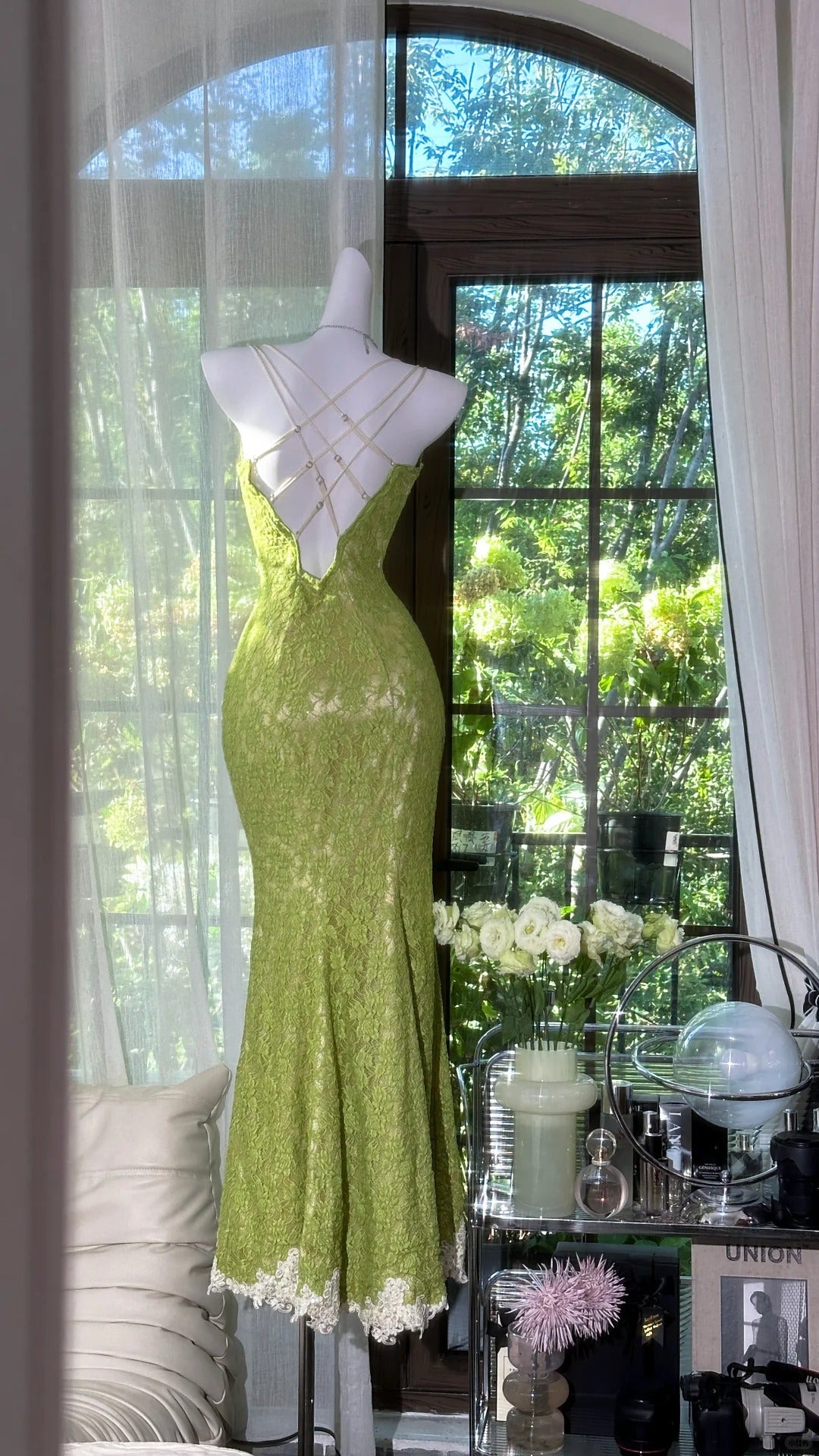 girlhomeshops--Beautiful and charming calssy green lace long spaghetti strap prom dress gh5590