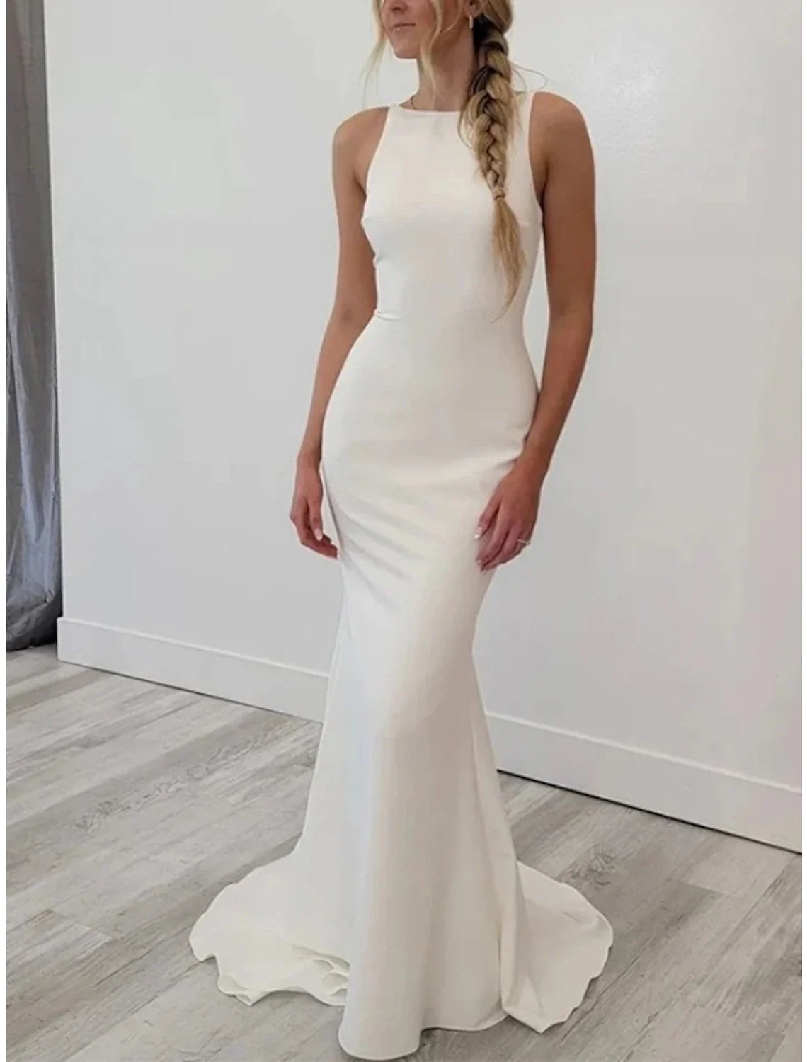 Reception Casual Wedding Dresses Sheath / Column Scoop Neck Sleeveless Sweep / Brush Train Fabric Bridal Gowns With Solid Color