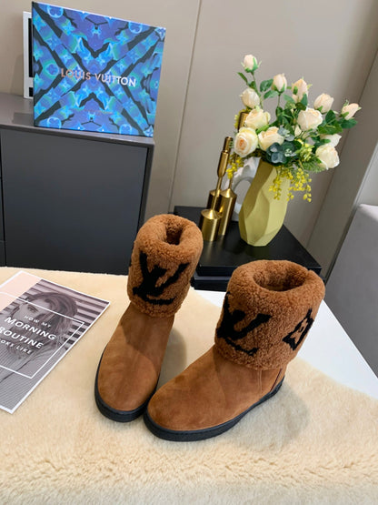 LV WOMEN’S BOOTS