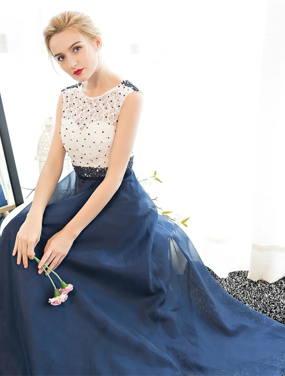 A-Line Elegant Dress Wedding Guest Prom Floor Length Sleeveless Illusion Neck Tulle Over Lace with Beading