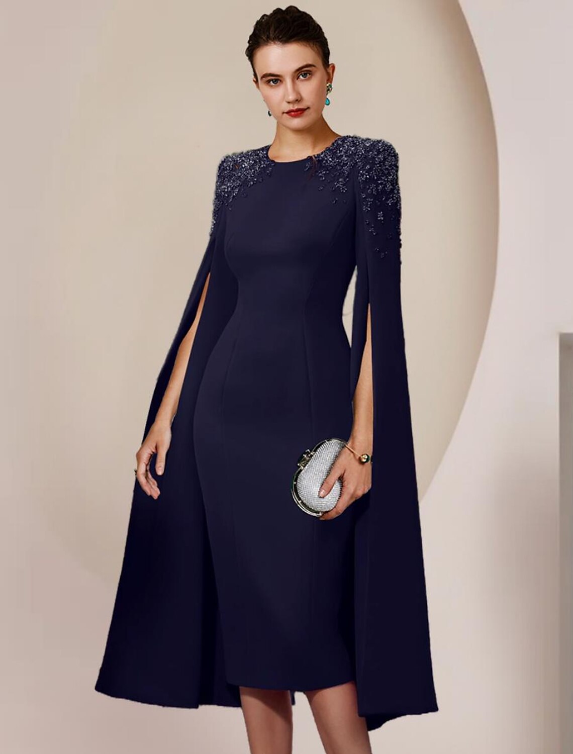 Sheath / Column Mother of the Bride Dress Formal Wedding Guest Elegant Scoop Neck Knee Length Chiffon Long Sleeve with Beading